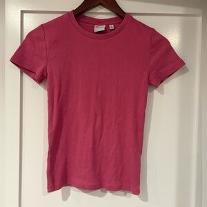 Aritzia pink home stretch Tshirt